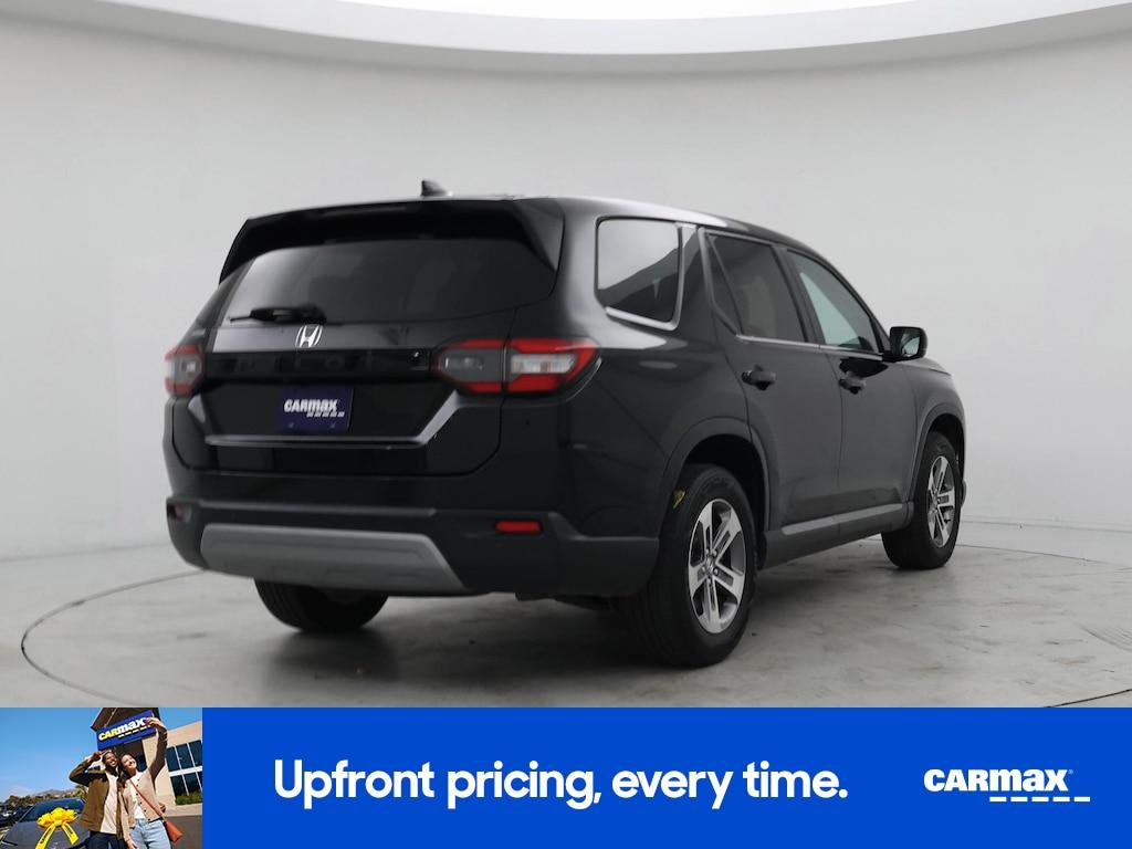 used 2023 Honda Pilot car, priced at $37,998