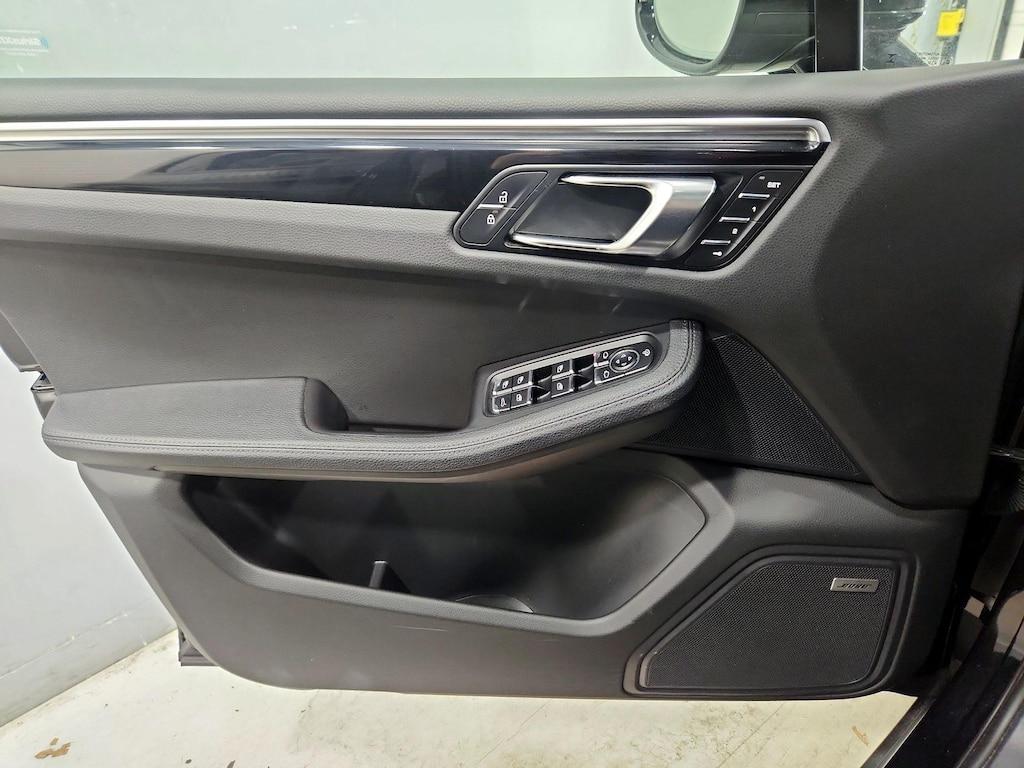 used 2022 Porsche Macan car, priced at $40,998