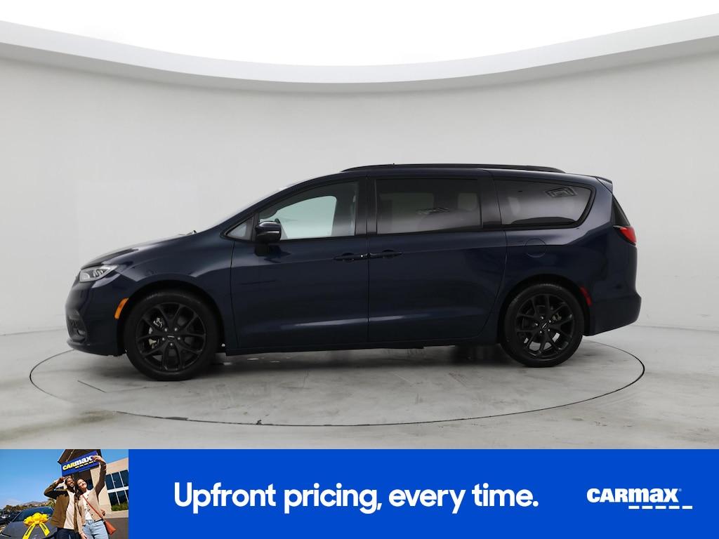 used 2023 Chrysler Pacifica car, priced at $33,998
