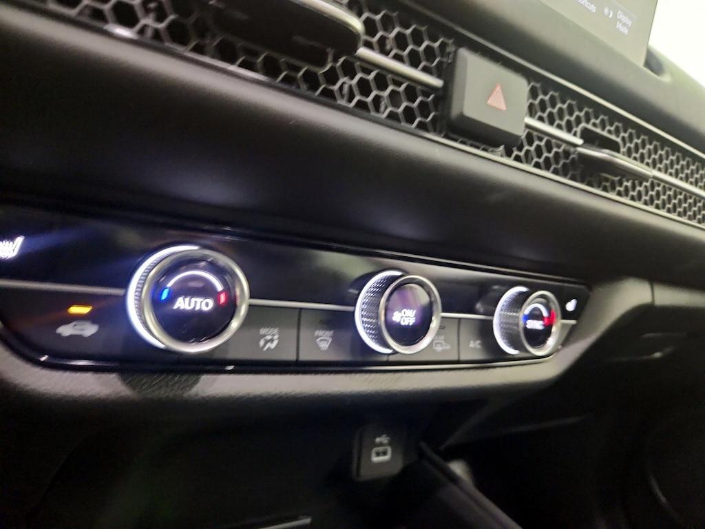 used 2025 Honda HR-V car, priced at $30,998