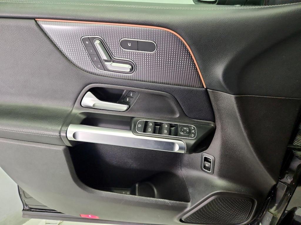 used 2020 Mercedes-Benz GLB 250 car, priced at $24,998