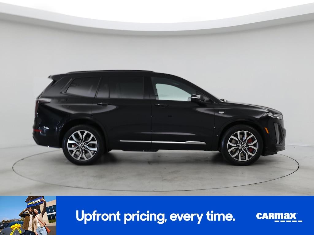 used 2022 Cadillac XT6 car, priced at $40,998
