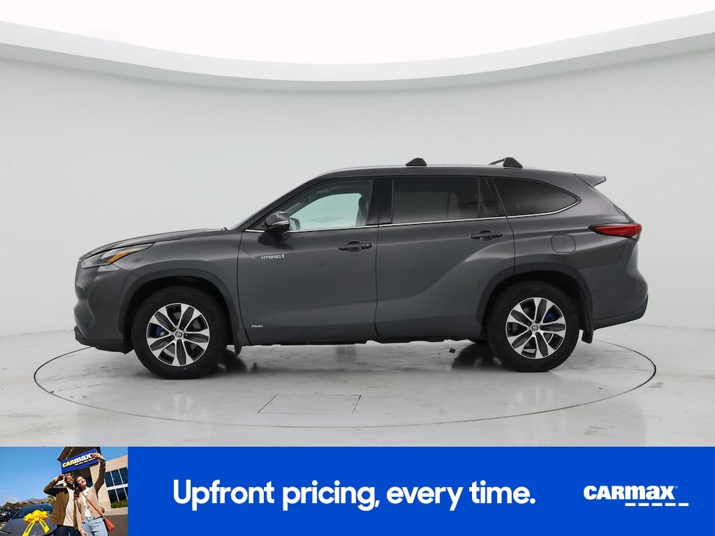 used 2021 Toyota Highlander Hybrid car, priced at $34,998