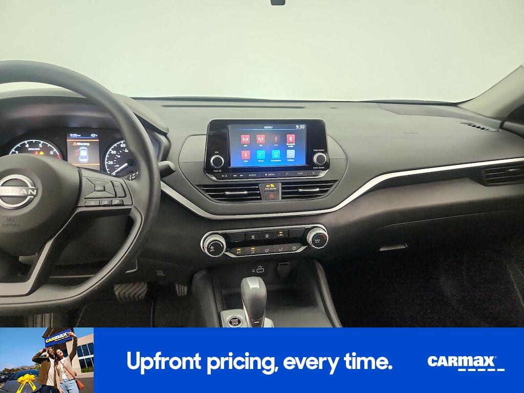 used 2023 Nissan Altima car, priced at $21,998