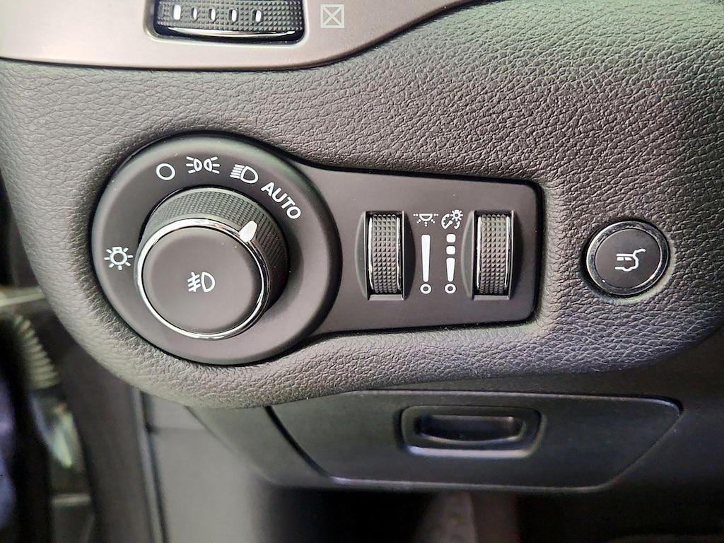 used 2021 Jeep Cherokee car, priced at $22,998