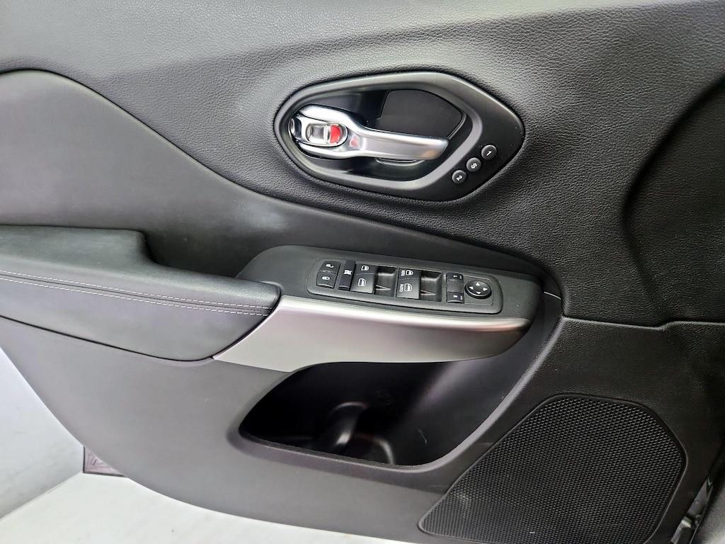 used 2021 Jeep Cherokee car, priced at $22,998