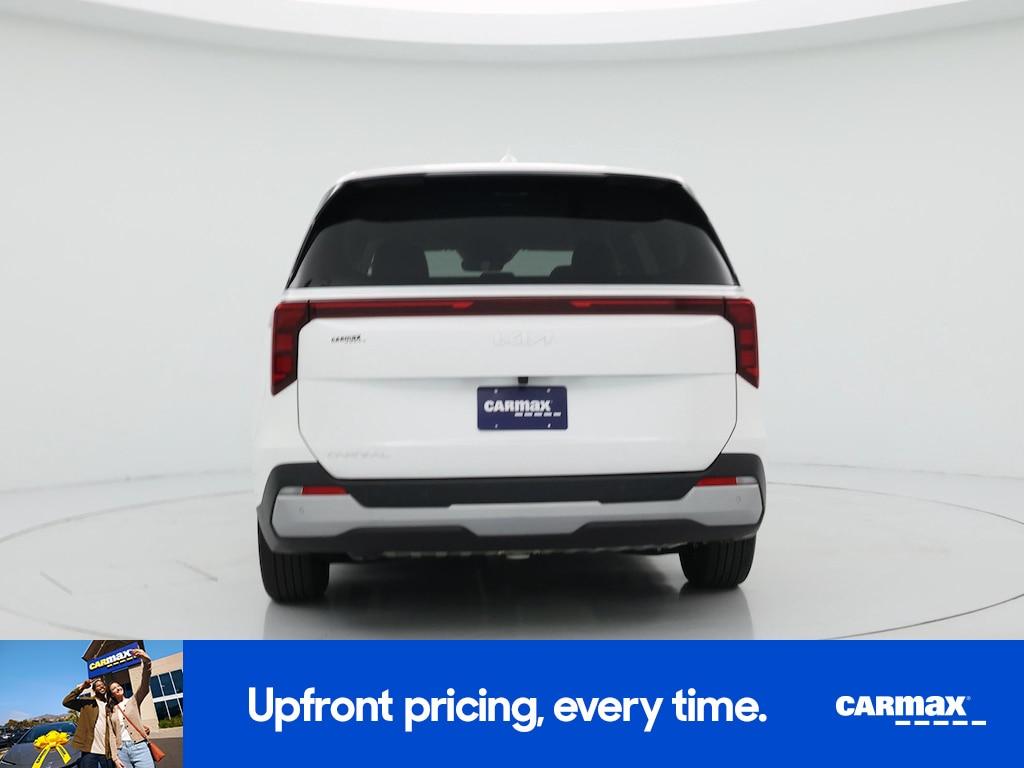used 2025 Kia Carnival car, priced at $34,998
