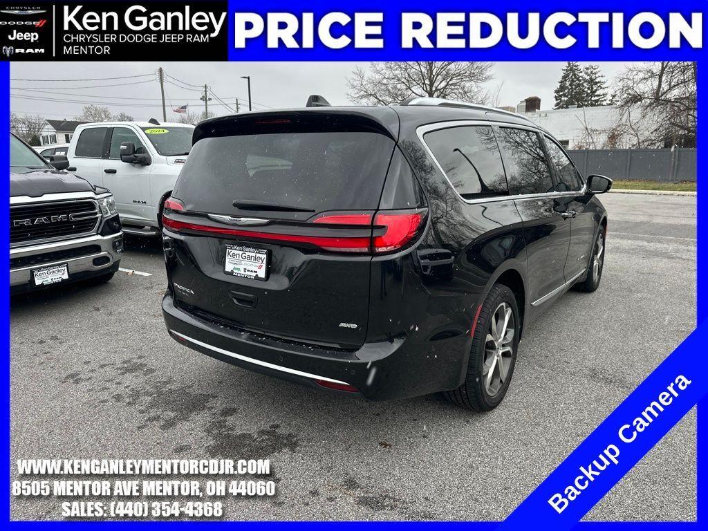 used 2021 Chrysler Pacifica car, priced at $35,300