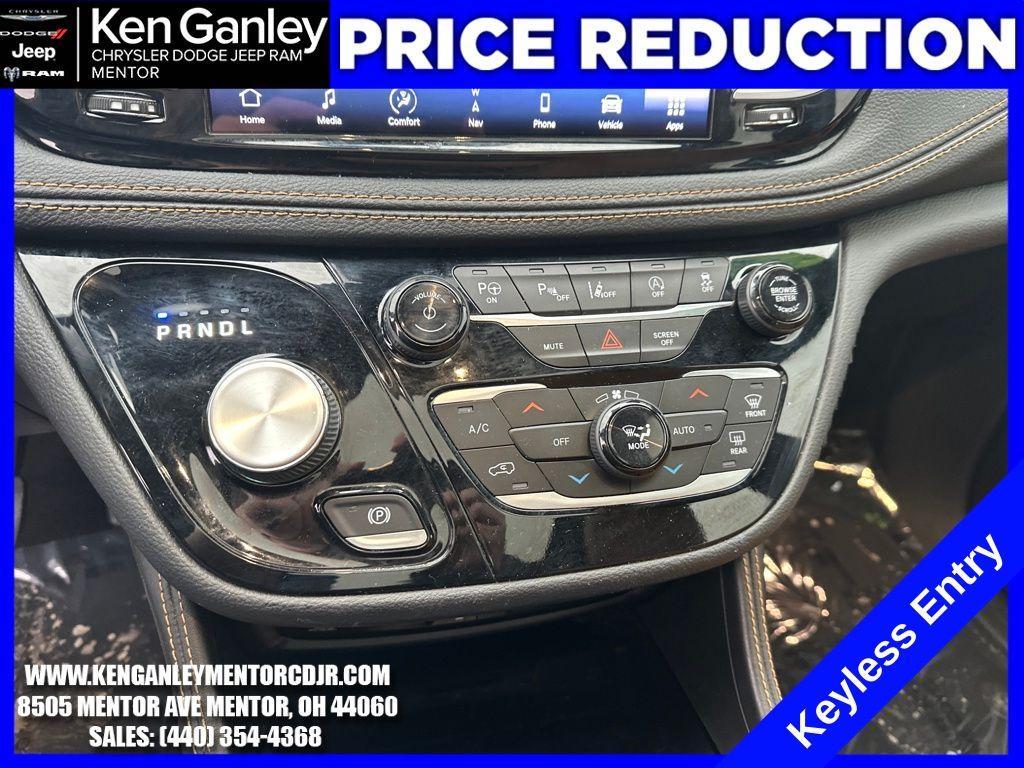 used 2021 Chrysler Pacifica car, priced at $35,300