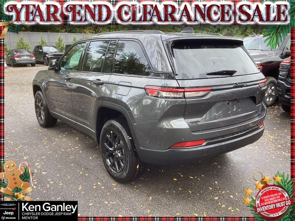 new 2025 Jeep Grand Cherokee car, priced at $37,858