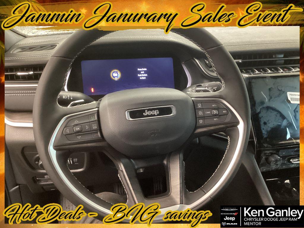 new 2025 Jeep Grand Cherokee car, priced at $43,023