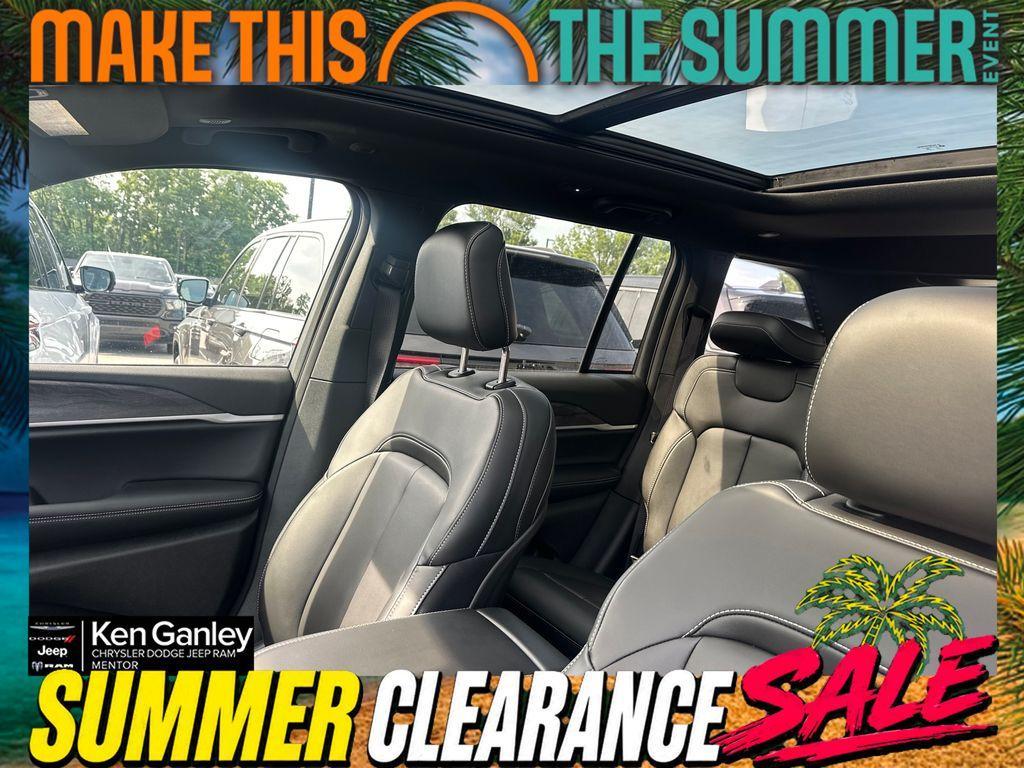 new 2026 Jeep Grand Cherokee car, priced at $44,348