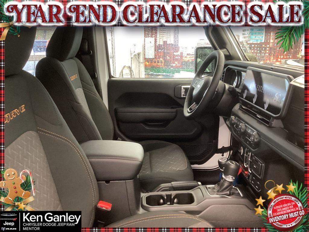 new 2026 Jeep Gladiator car, priced at $56,450