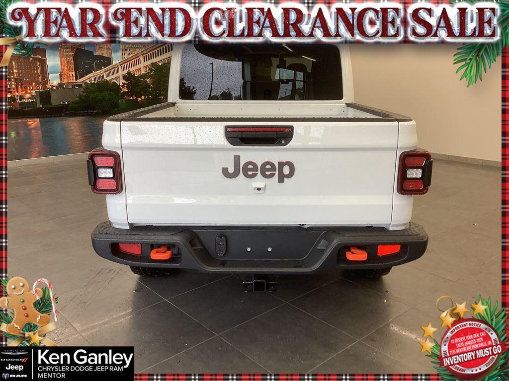 new 2026 Jeep Gladiator car, priced at $56,450