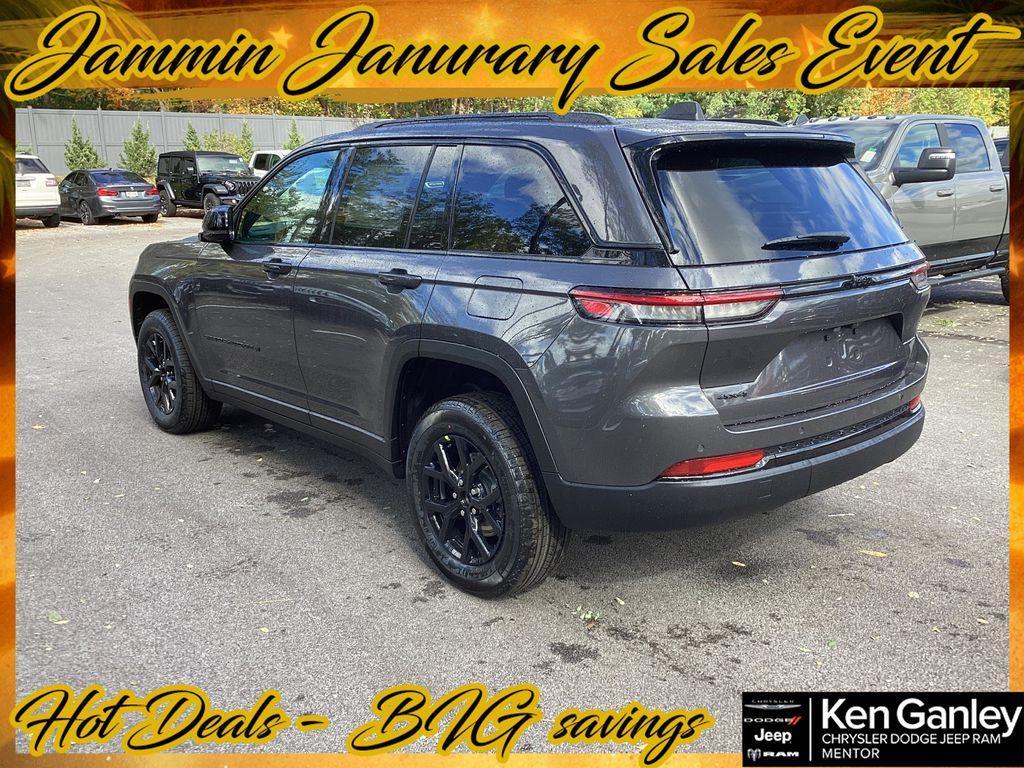 new 2025 Jeep Grand Cherokee car, priced at $43,730
