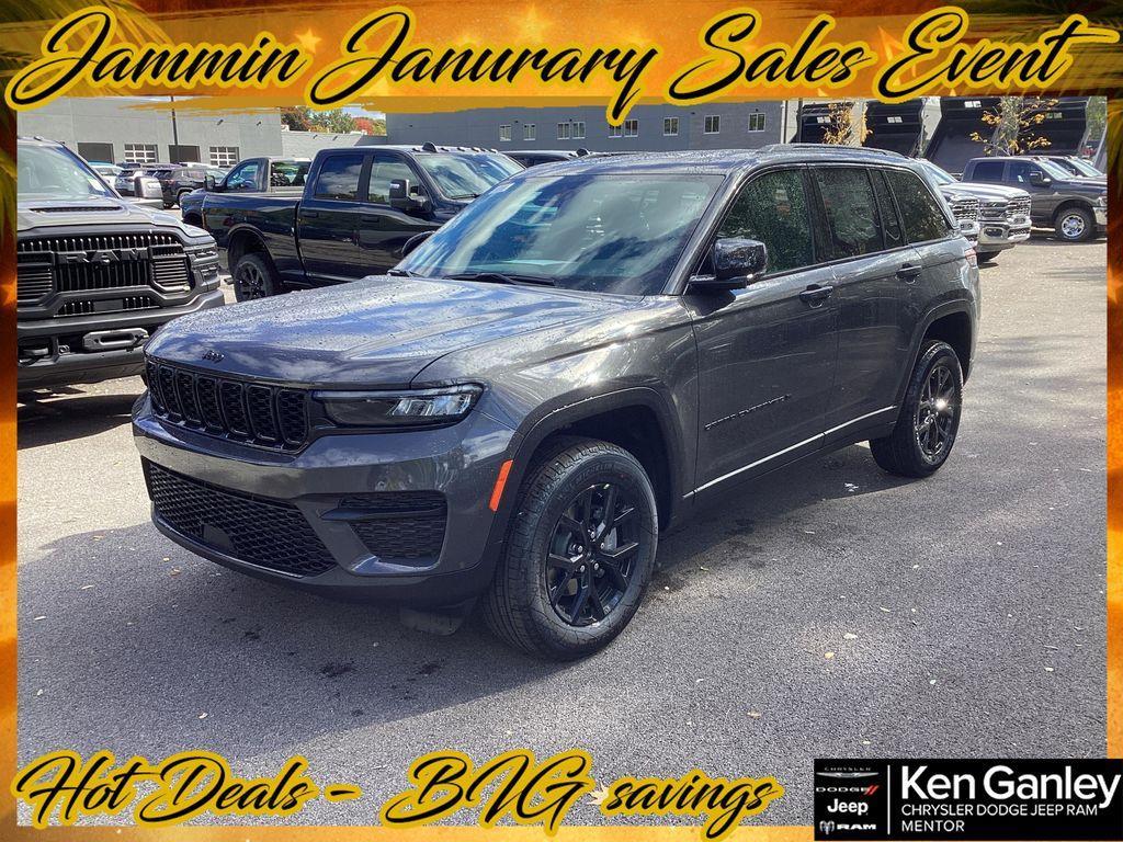 new 2025 Jeep Grand Cherokee car, priced at $43,730