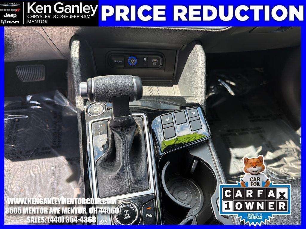 used 2024 Kia Sportage car, priced at $29,098
