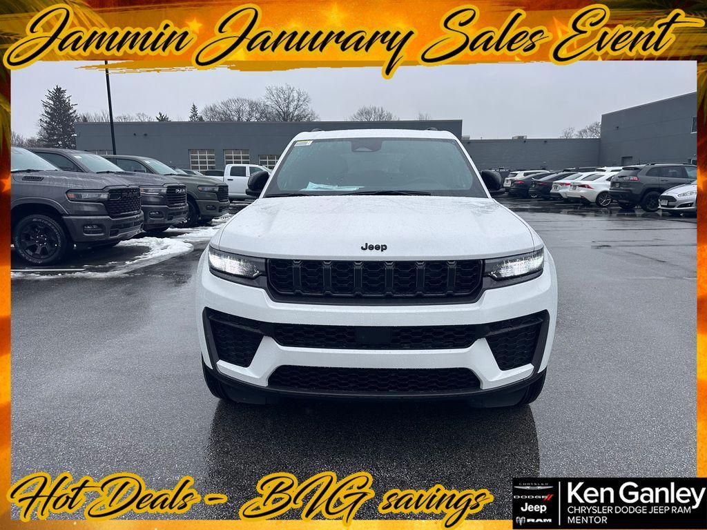 new 2026 Jeep Grand Cherokee car, priced at $42,499