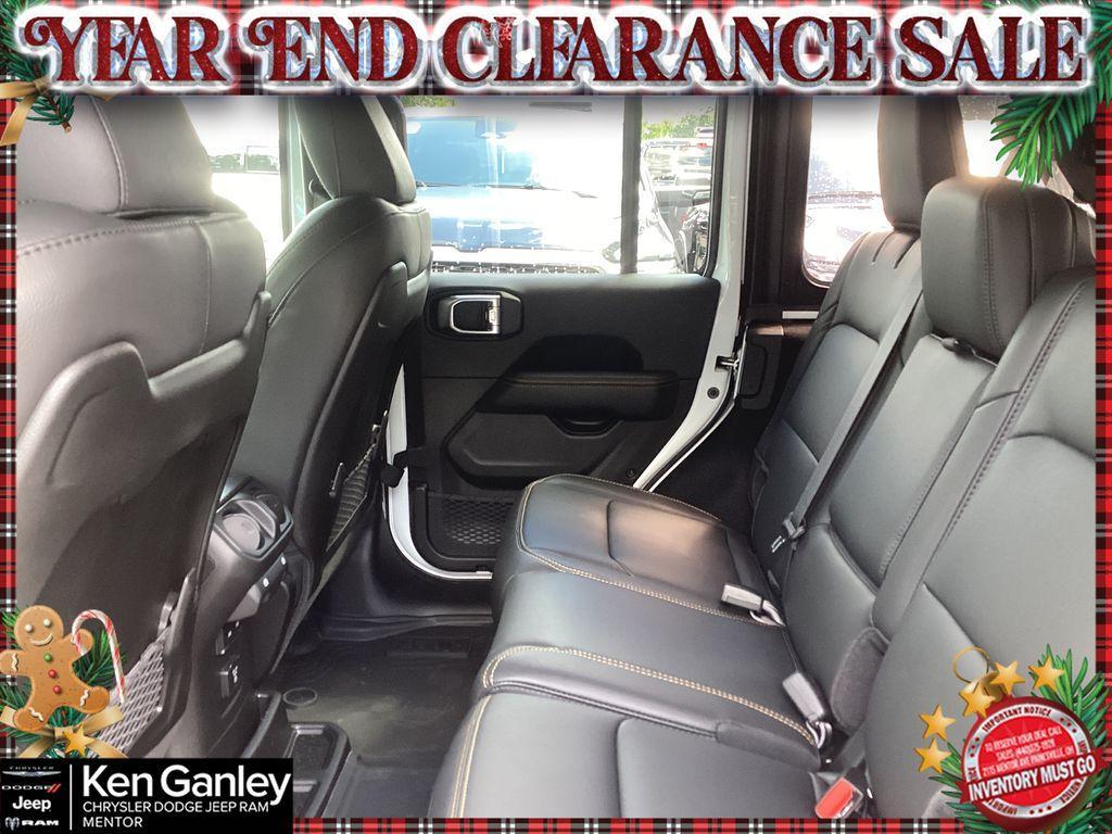 new 2025 Jeep Wrangler car, priced at $51,625