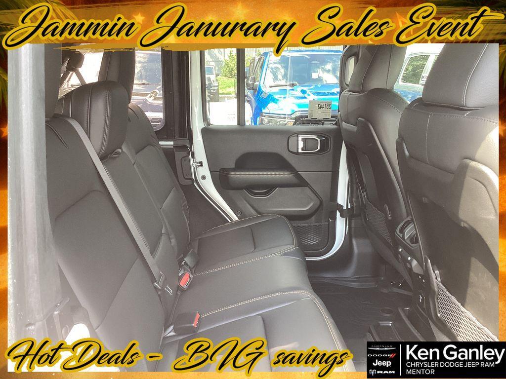 new 2025 Jeep Wrangler car, priced at $53,625