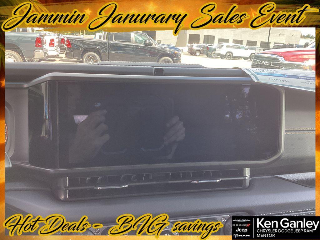 new 2025 Jeep Wrangler car, priced at $53,625