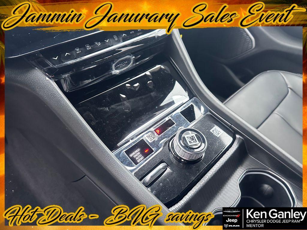 new 2026 Jeep Grand Cherokee car, priced at $46,342