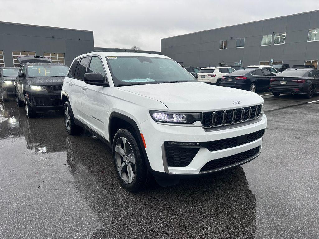 new 2026 Jeep Grand Cherokee car, priced at $46,342