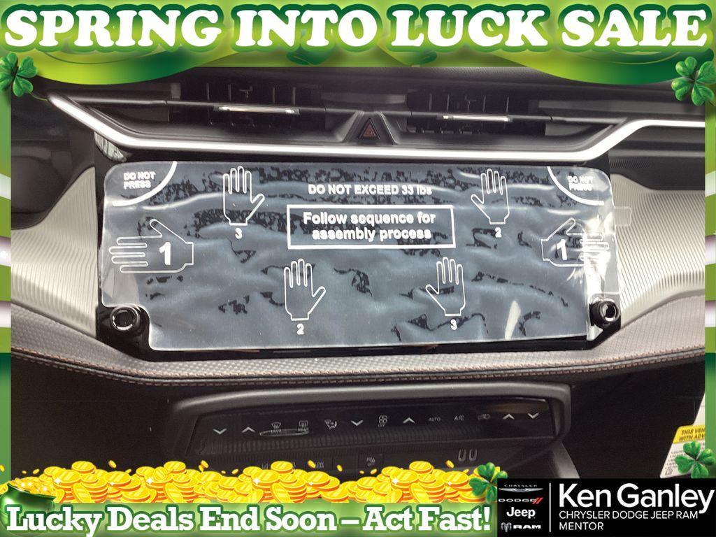 new 2026 Jeep Cherokee car, priced at $43,010