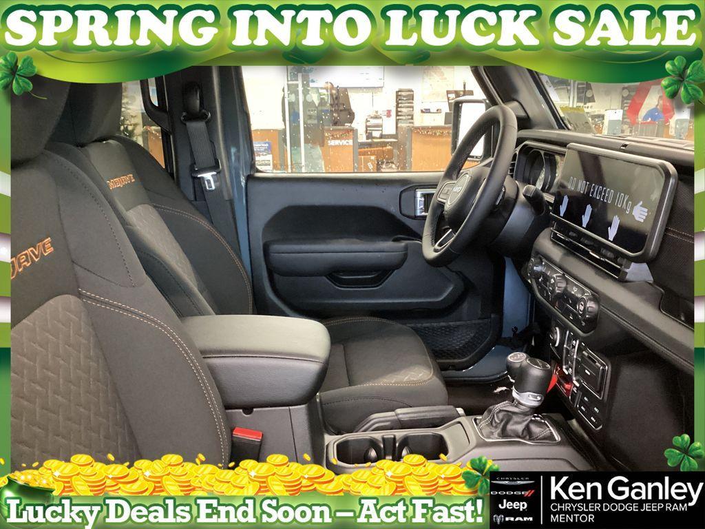 new 2026 Jeep Gladiator car, priced at $51,635