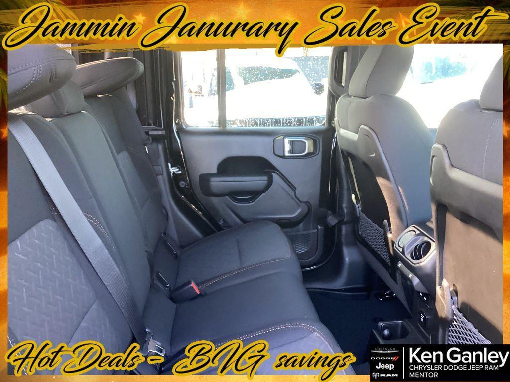 new 2026 Jeep Gladiator car, priced at $52,830