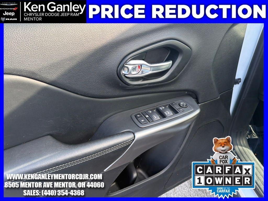 used 2022 Jeep Cherokee car, priced at $23,845