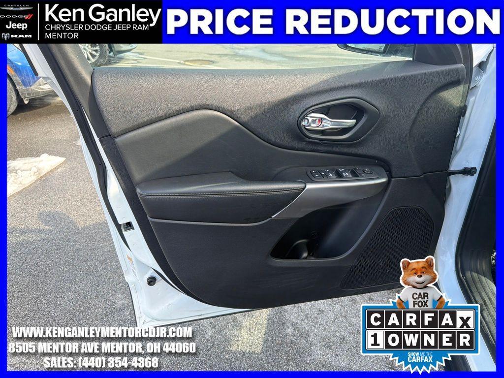 used 2022 Jeep Cherokee car, priced at $23,845