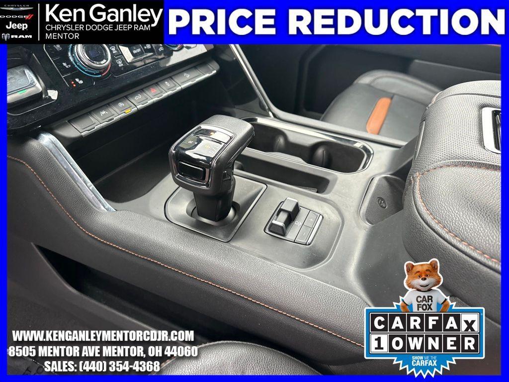 used 2022 GMC Sierra 1500 car, priced at $40,900