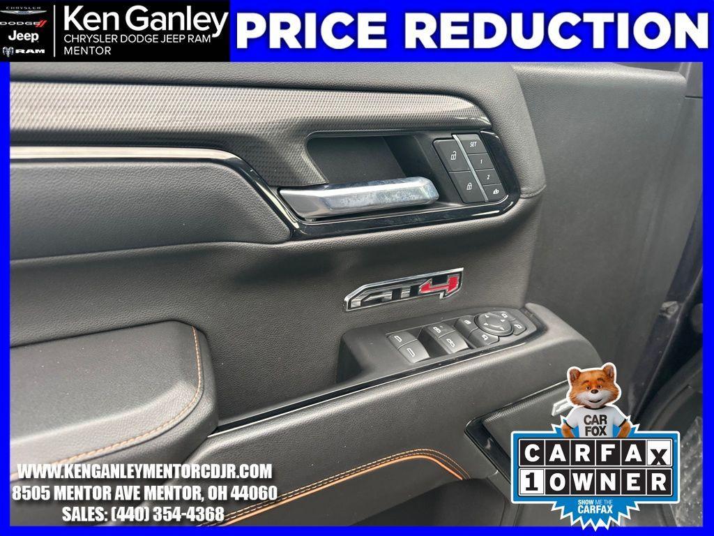 used 2022 GMC Sierra 1500 car, priced at $40,900