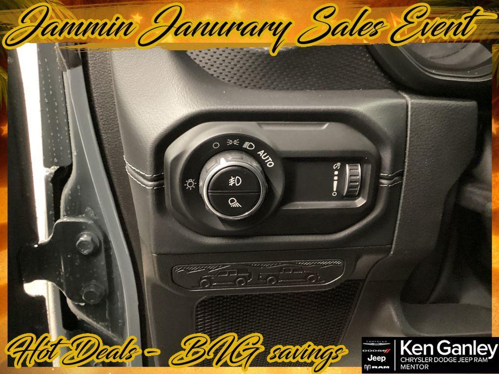 new 2026 Jeep Gladiator car, priced at $55,110