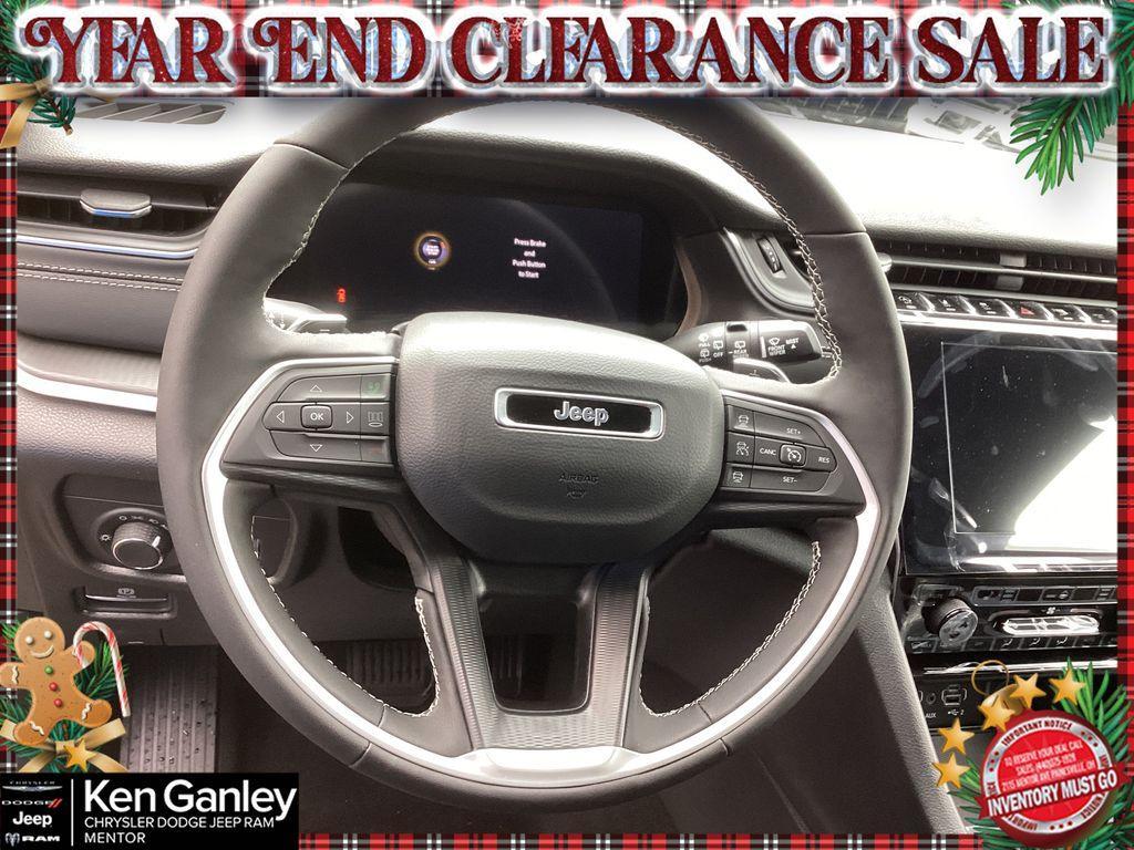 new 2025 Jeep Grand Cherokee car, priced at $38,754