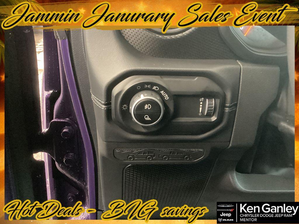 new 2026 Jeep Gladiator car, priced at $55,580