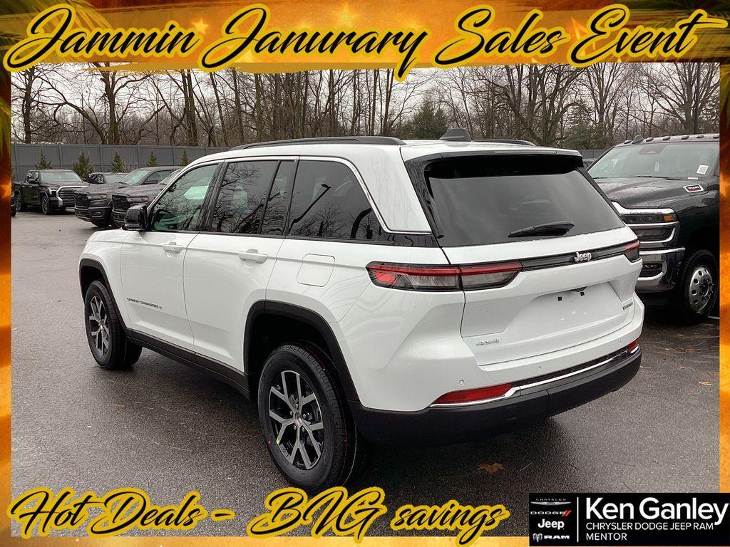 new 2025 Jeep Grand Cherokee car, priced at $40,034