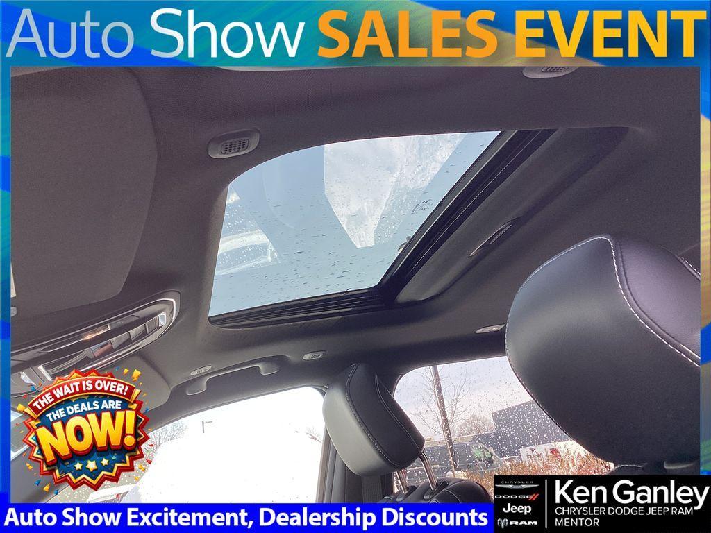 new 2026 Jeep Grand Cherokee L car, priced at $46,894