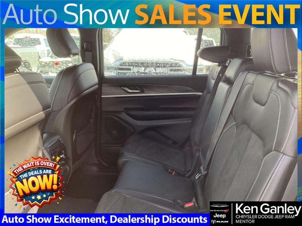 new 2026 Jeep Grand Cherokee L car, priced at $46,894