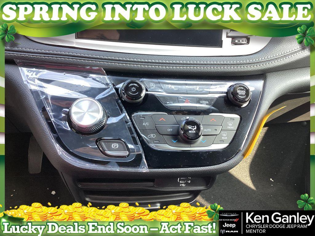 new 2026 Chrysler Pacifica car, priced at $43,267