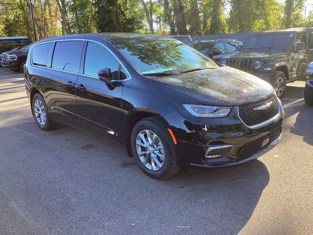 new 2026 Chrysler Pacifica car, priced at $41,213