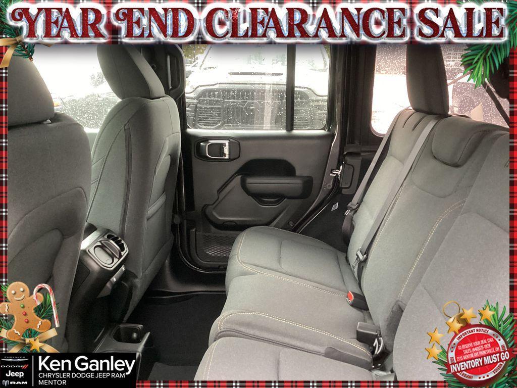 new 2026 Jeep Wrangler car, priced at $37,025