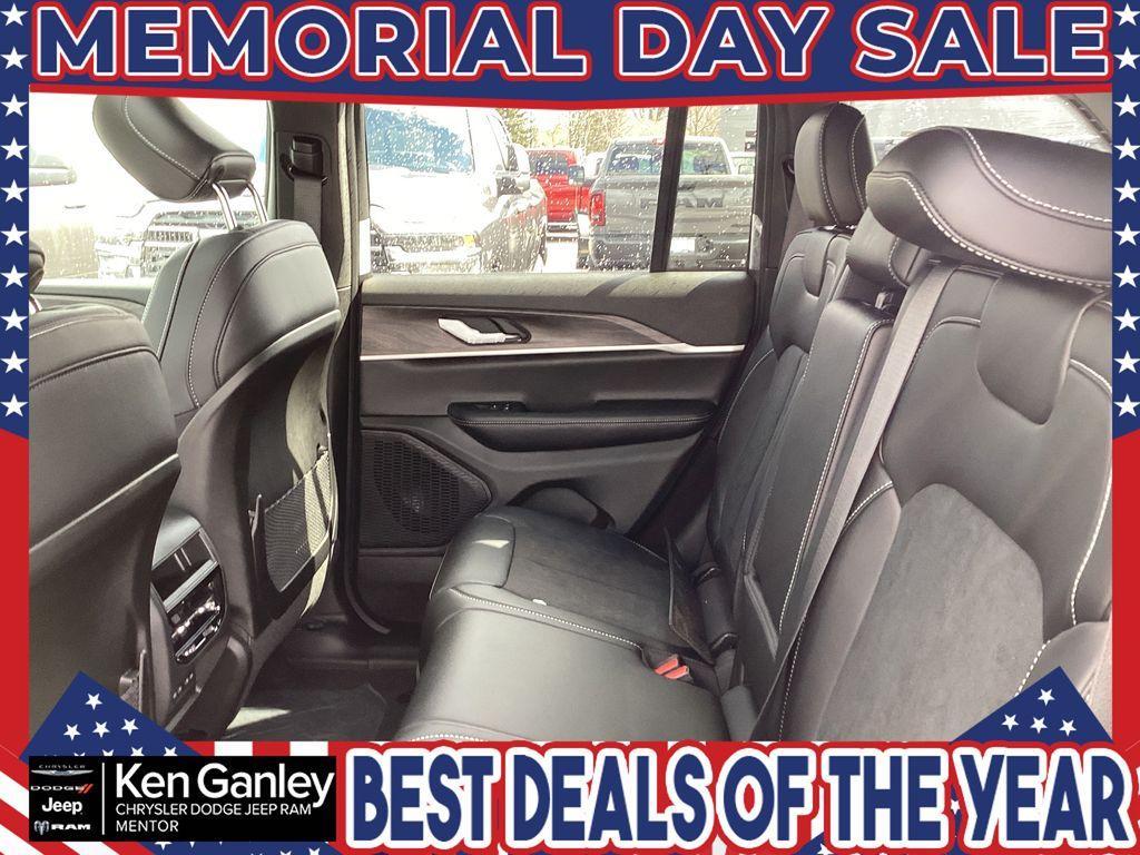 new 2026 Jeep Grand Cherokee car, priced at $47,118