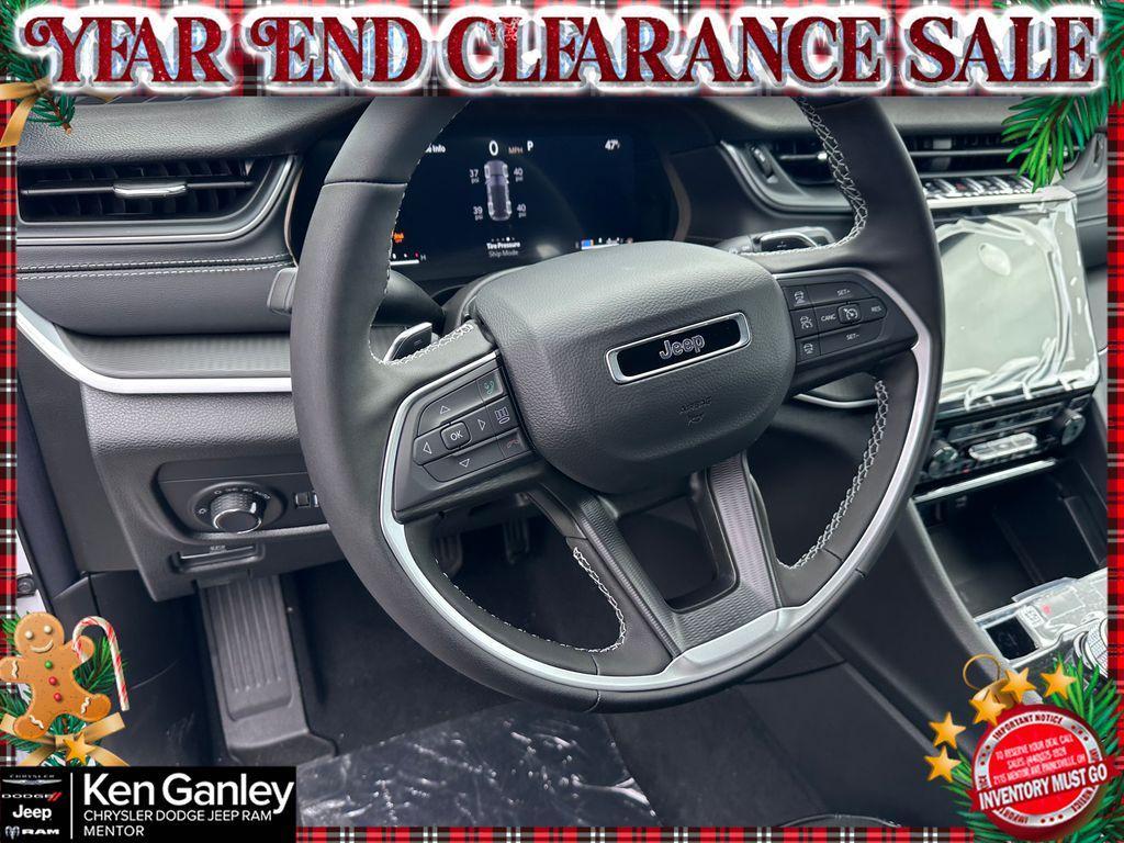 new 2025 Jeep Grand Cherokee car, priced at $37,322