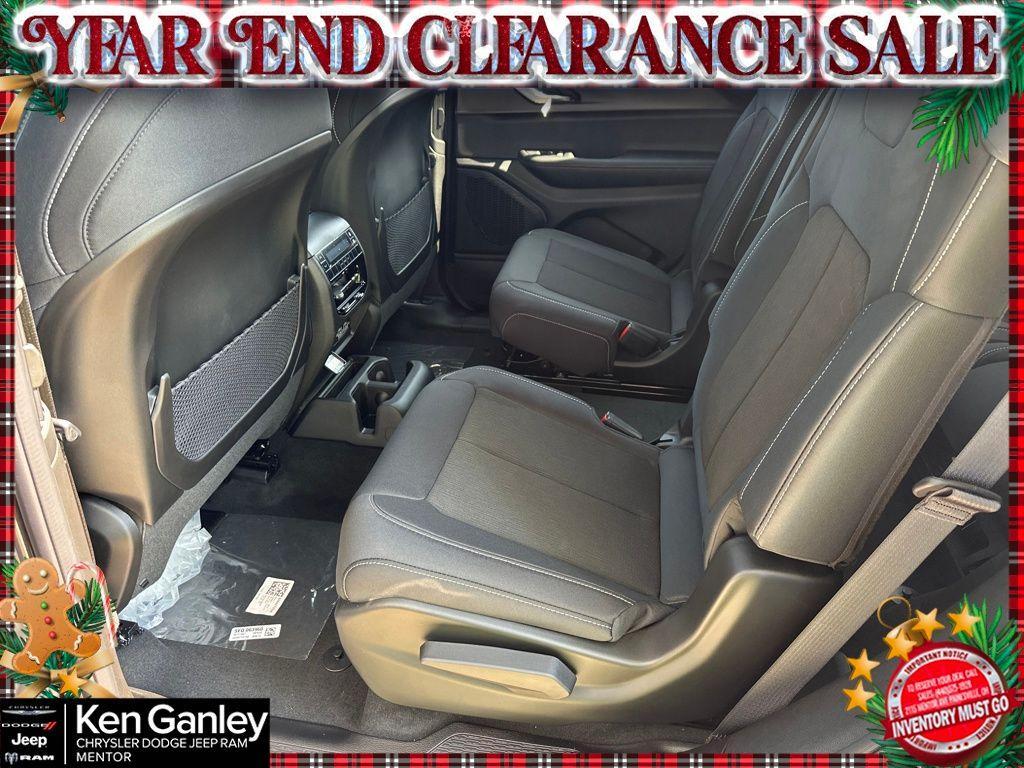 new 2025 Jeep Grand Cherokee L car, priced at $43,420