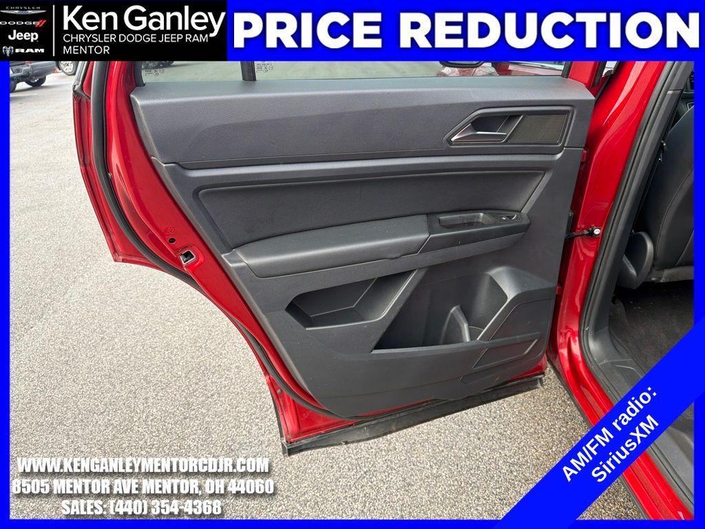 used 2020 Volkswagen Atlas Cross Sport car, priced at $19,542