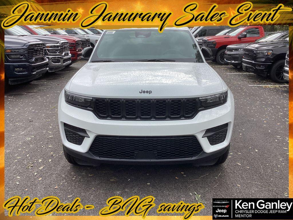new 2025 Jeep Grand Cherokee car, priced at $46,135
