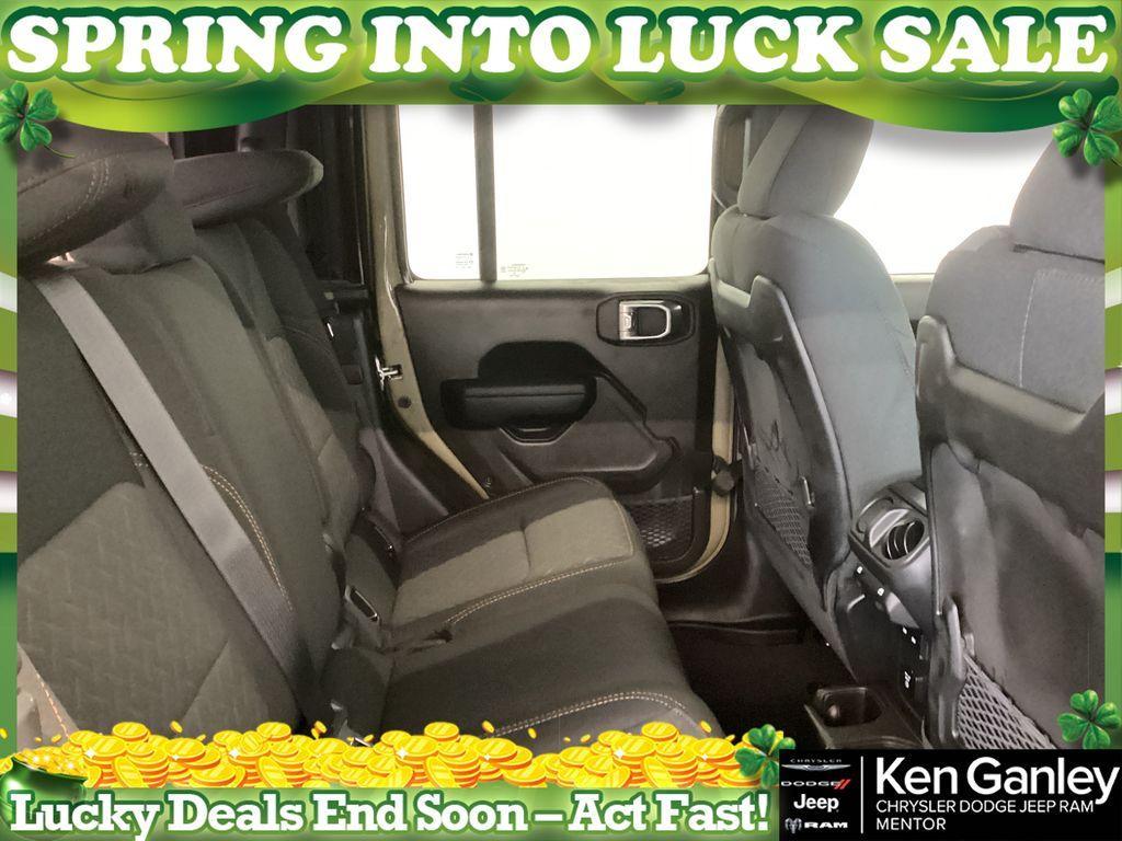 new 2026 Jeep Gladiator car, priced at $51,635