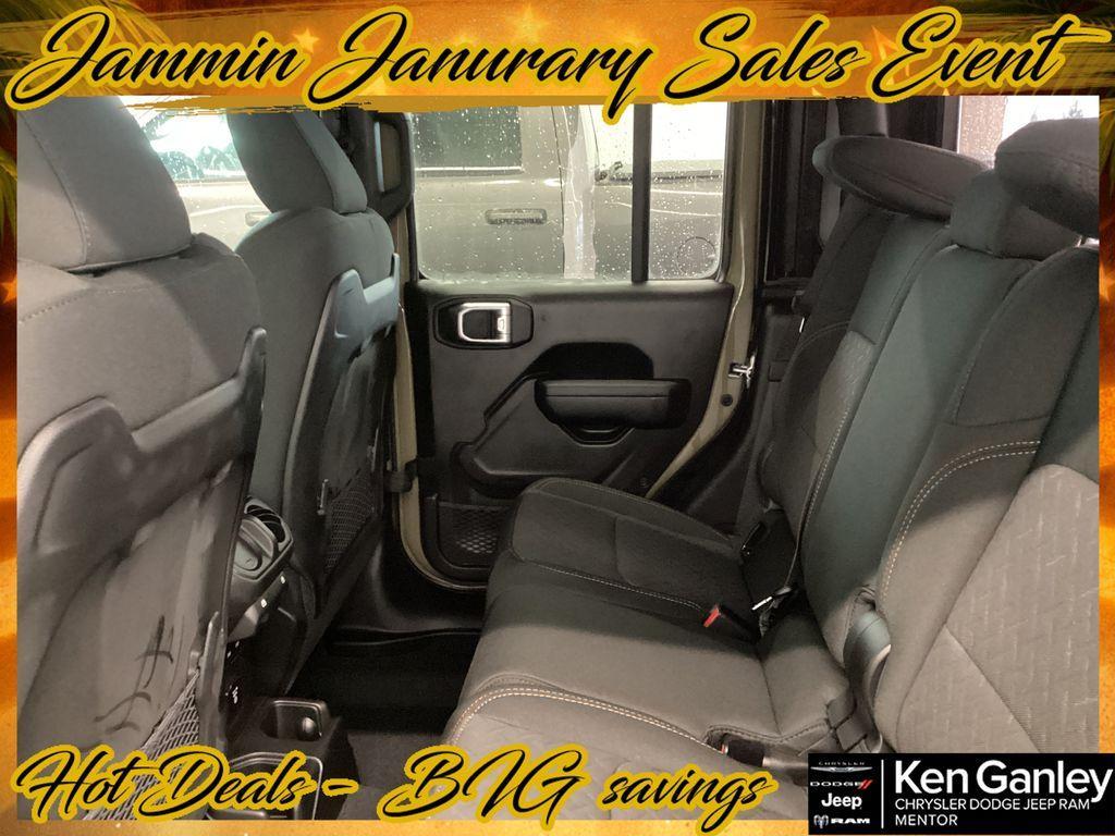 new 2026 Jeep Gladiator car, priced at $53,385